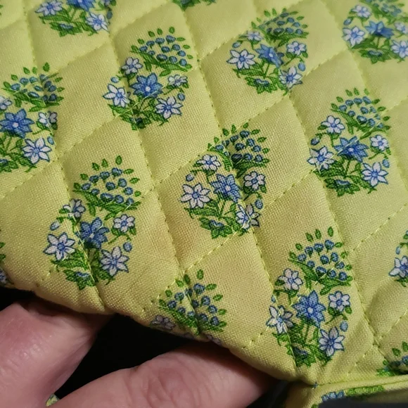 Vera Bradley lunch bag - Picture 5 of 7